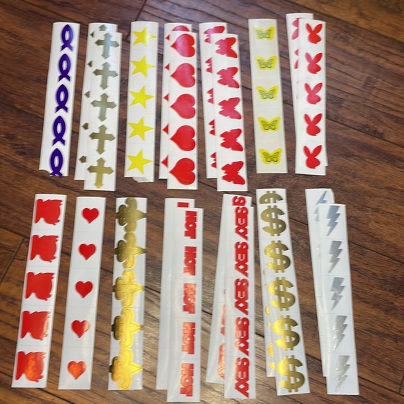 200 Tanning Stickers! ☀️ - Picture 2 of 2